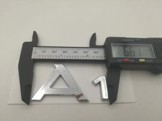 EMBLEMA LOGO TRASERO AUDI A1 CROMADO