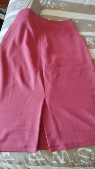 Falda tubo rosa Amisu Talla 36