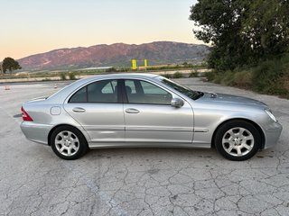 Mercedes-Benz C220 150cv