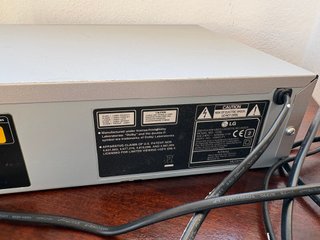 Grabadora LG V280B VHS/DVD