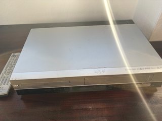 Grabadora LG V280B VHS/DVD