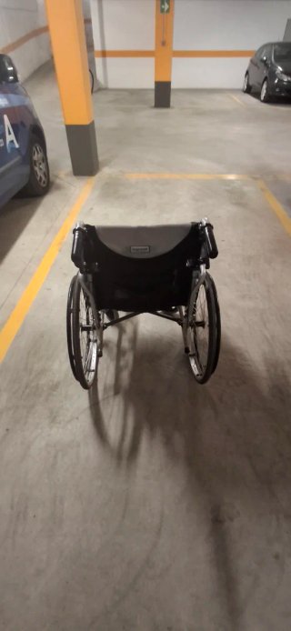 SILLA RUEDAS LIGERA PLEGABLE