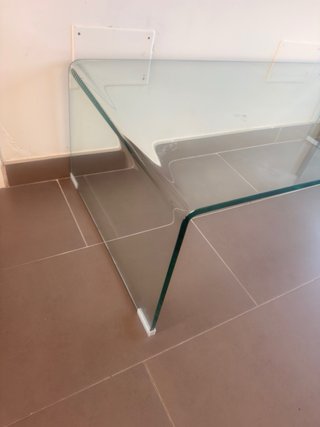 Mesa de cristal moderna