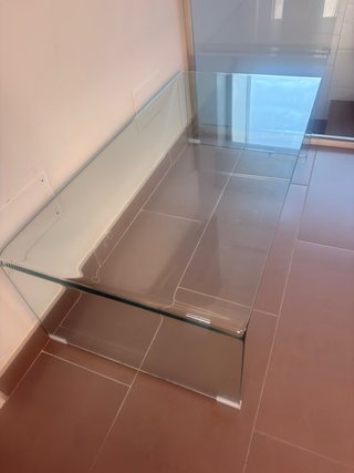 Mesa de cristal moderna