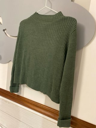 Jersey Pull&Bear verde corte cropped