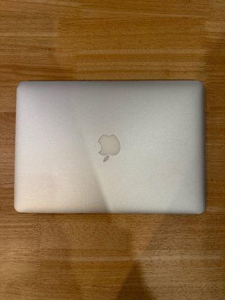 MacBook Air 13” (2017)