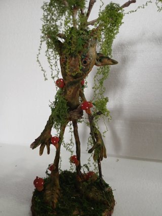 Duende árbol decorativo
