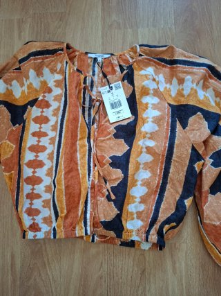 Blusa Scalpers Multicolor Talla M