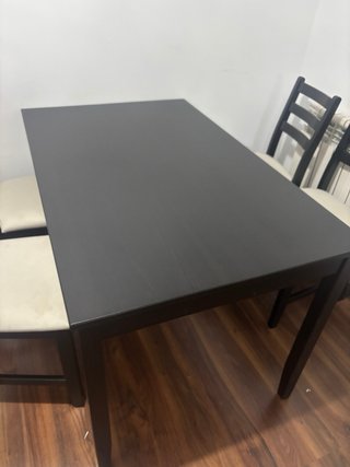 Mesa Comedor Negra con 4 Sillas Madera