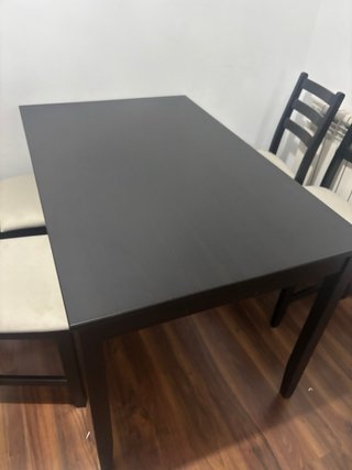 Mesa Comedor Negra con 4 Sillas Madera