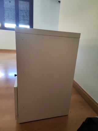 Mueble auxiliar blanco