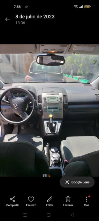 Toyota Corolla 2005