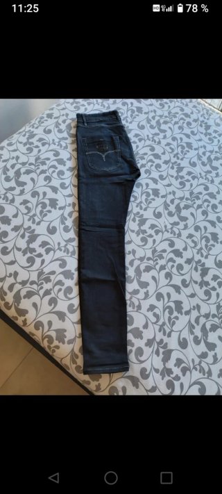 2 Vaqueros Lois Ajustados Talla 30