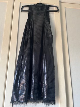Tubino nero pailettes e tulle
