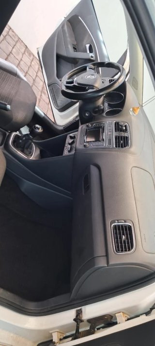 Volkswagen Polo 2015