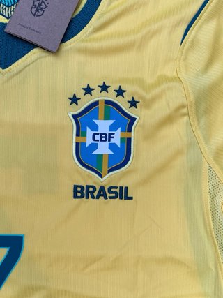 Camiseta Brasil Vini Jr. Nike Talla M