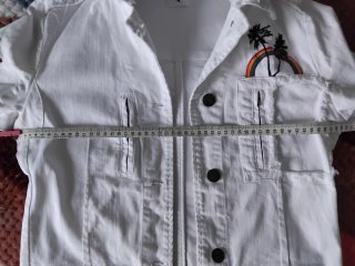 Cazadora vaquera FIVE blanca con parches