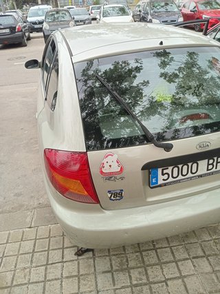 KIA Rio 2002