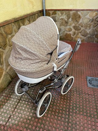 Carrito de bebé clásico vintage Marca bebecar