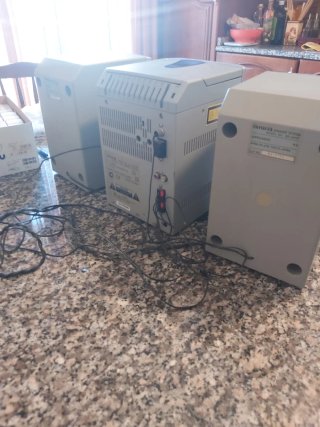 Stereo Aiwa CD Radio Cassetta FM