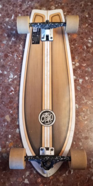 Skate Oxelo 78 cm buen estado