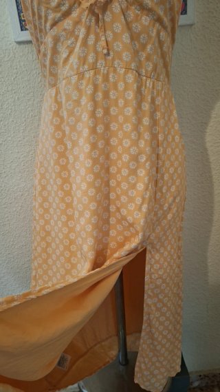 Vestido Ambercombie & Fitch floral amarillo