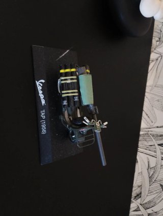 Vespa TAP (1956) Scala 1:18