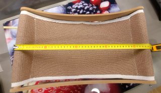 Cama para gato beige y marrón