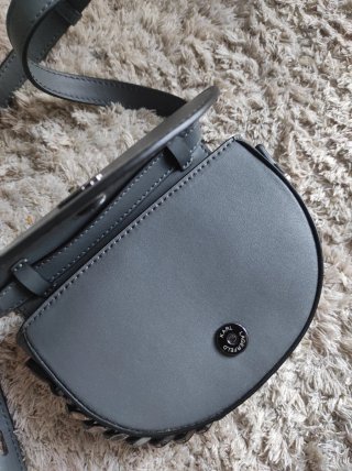 Bolso piel Karl Lagerfeld Gris