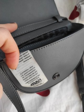 Bolso piel Karl Lagerfeld Gris