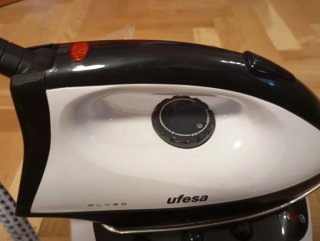 Centro de planchado Ufesa 2200W