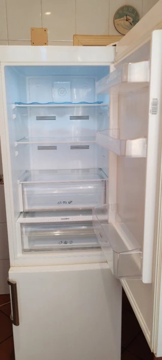 Nevera Candy No Frost