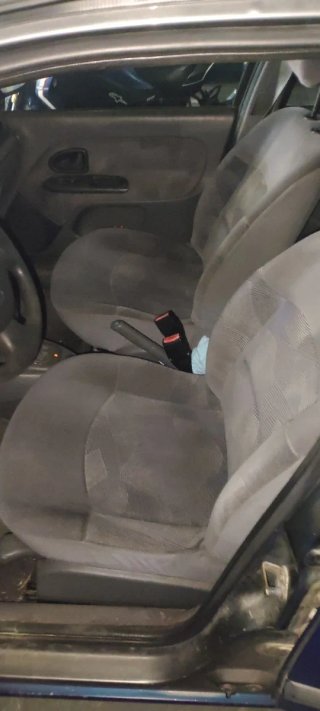 Renault Clio 2001