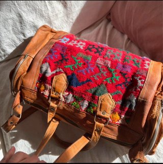Bolso Cuero y Kilim Tejido