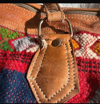 Bolso Cuero y Kilim Tejido