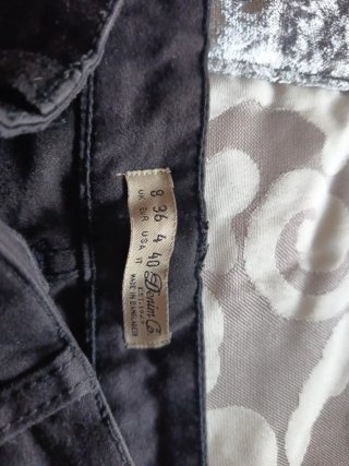 Pantalón pitillo negro mujer