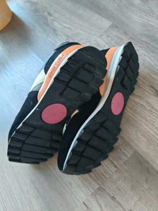 Zapatillas Bimba y Lola negras