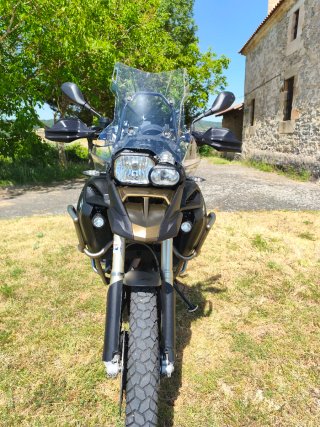 BMW F800GS Adventure Negra/Dorada