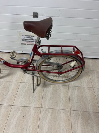 Bicicleta Paseo Vintage Roja Derbi Rabasa