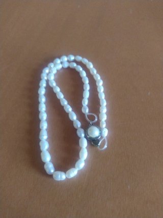 Collana perle bianche con chiusura argento