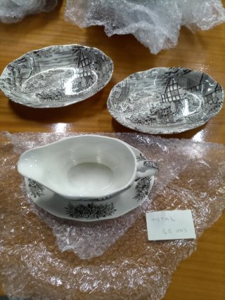 Conjunto Jantar Porcelana Preto e Branco