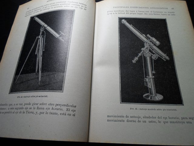 Libro ASTRONOMIA - 1943