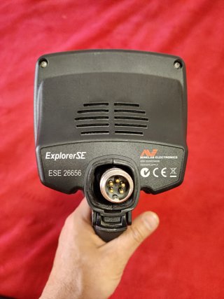Minelab Explorer SE metal detector
