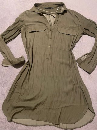 Vestido camisero Zara verde oliva