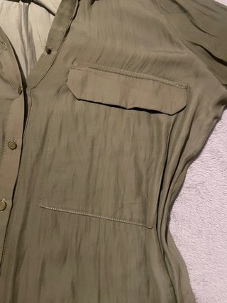 Vestido camisero Zara verde oliva