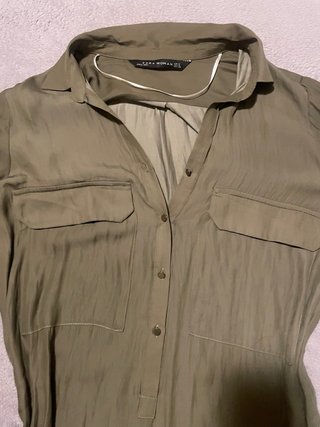 Vestido camisero Zara verde oliva