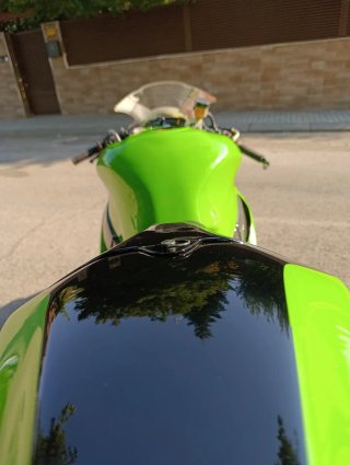 Kawasaki ZX10R.