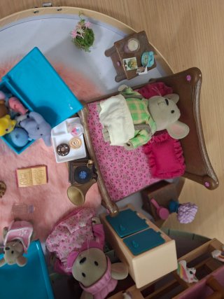 Casa de muñecas maletín