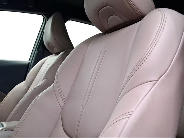 Lexus LBX 1.5 136cv HEV Elegant