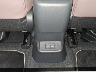 Lexus LBX 1.5 136cv HEV Elegant